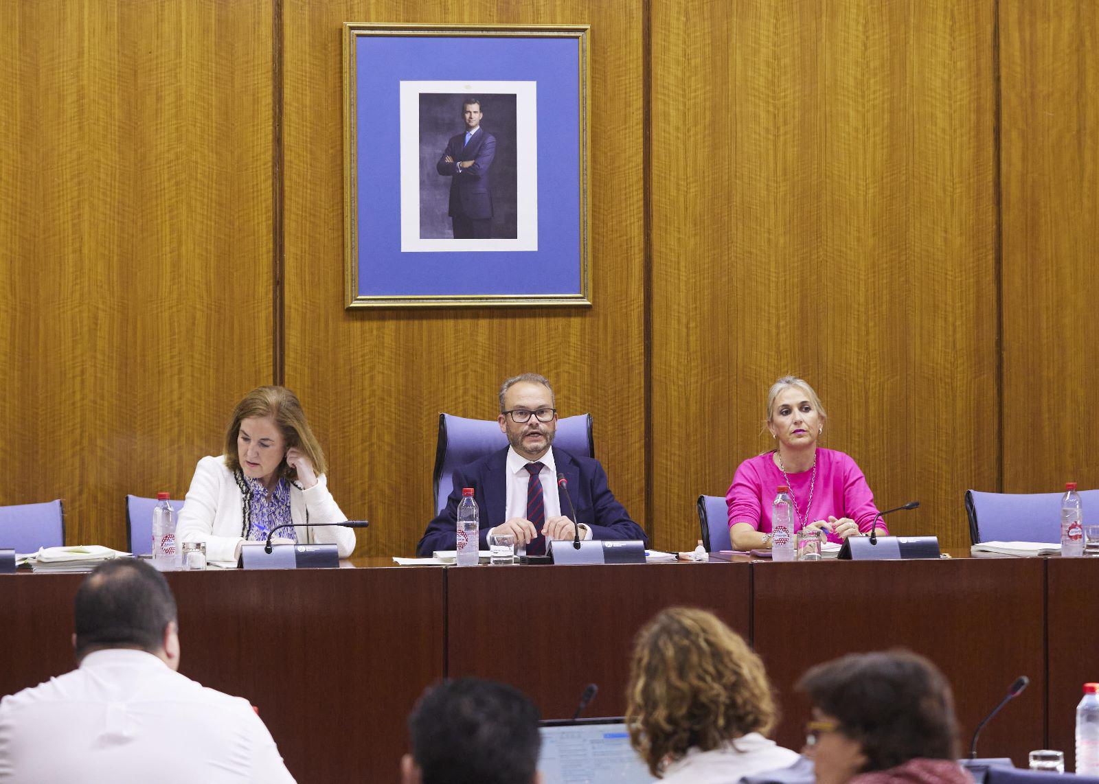 El PP subraya el aumento de los ingresos que percibirá el conjunto de los ayuntamientos granadinos este 2024, de casi 70,5 millones 
